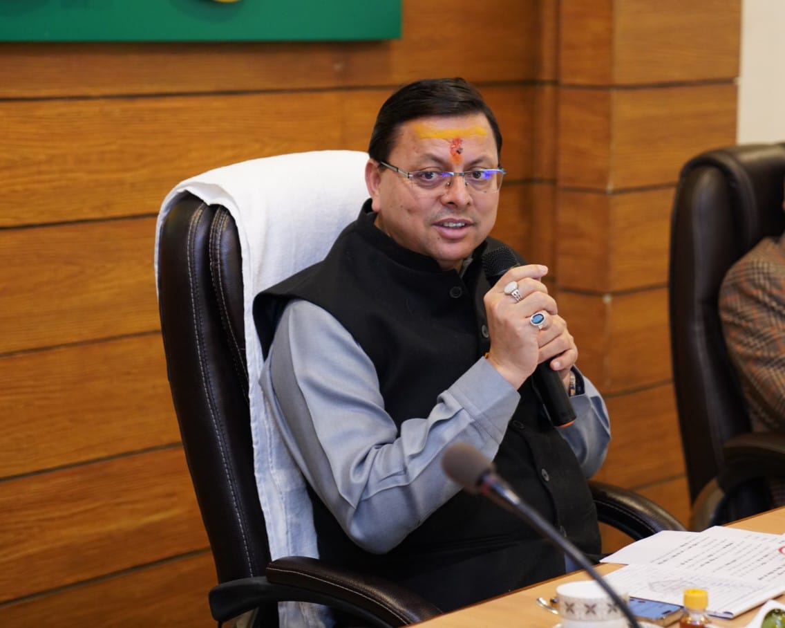 जोशीमठ क्षेत्र में हो रहे भूधंसाव व भूस्खलन के सम्बन्ध में आज अपर मुख्य सचिव आनन्दवर्धन की अध्यक्षता में उच्चाधिकार प्राप्त समिति की बैठक हुई