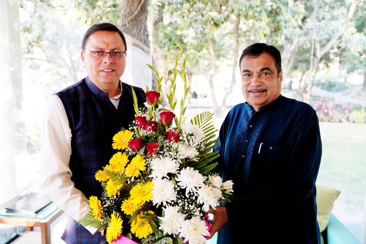 केंन्द्रीय मंत्री ने कहा, राज्य सरकार द्वारा भेजे गये सड़क निर्माण से सम्बन्धित प्रस्तावों को भी दी जायेगी मंजूरी।