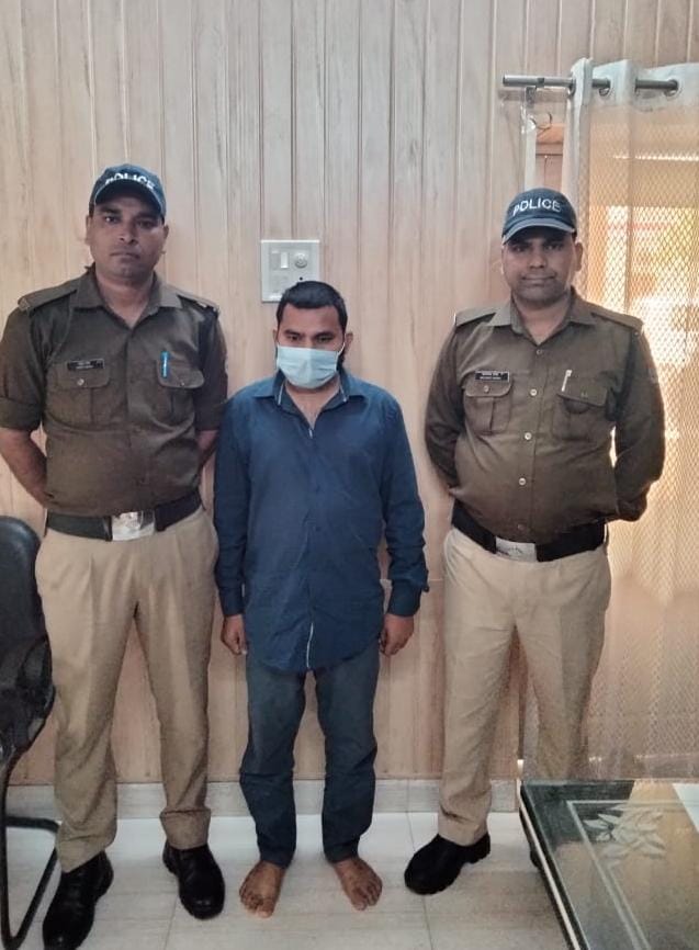 पटवारी पेपर लीक प्रकरण में S.I.T. हरिद्वार ने की एक और गिरफ्तारी 50000/- के इनामी अभियुक्त को भगवानपुर क्षेत्र से दबोचा
