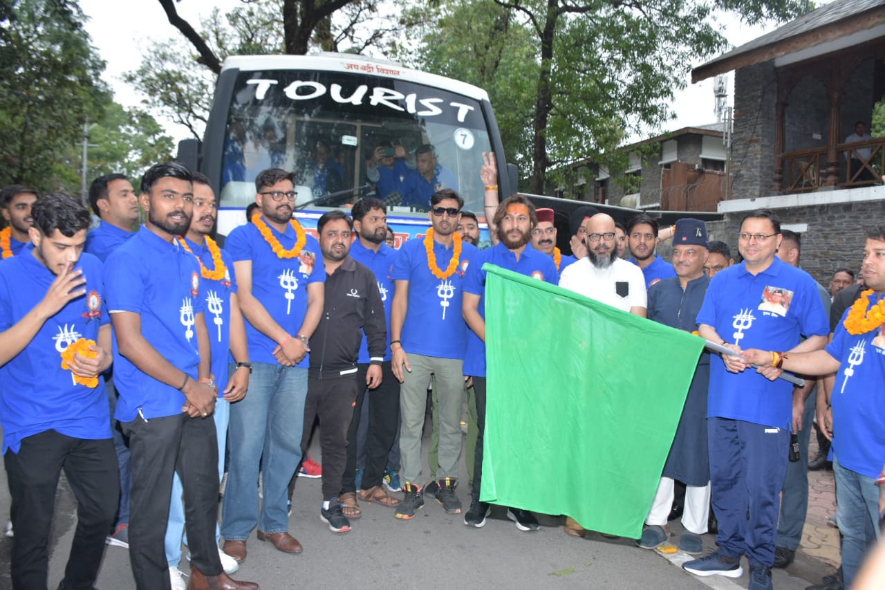 श्री केदारनाथ यात्रा मार्ग पर 21 से 25 अप्रैल तक श्रद्धालुओं के लिए उत्तराखण्ड के मुख्य सेवक के नाम पर भंडारे का आयोजन.. और श्रद्धालुओं पर हेलीकॉप्टर से पुष्प वर्षा.. चलो बाबा के धाम…