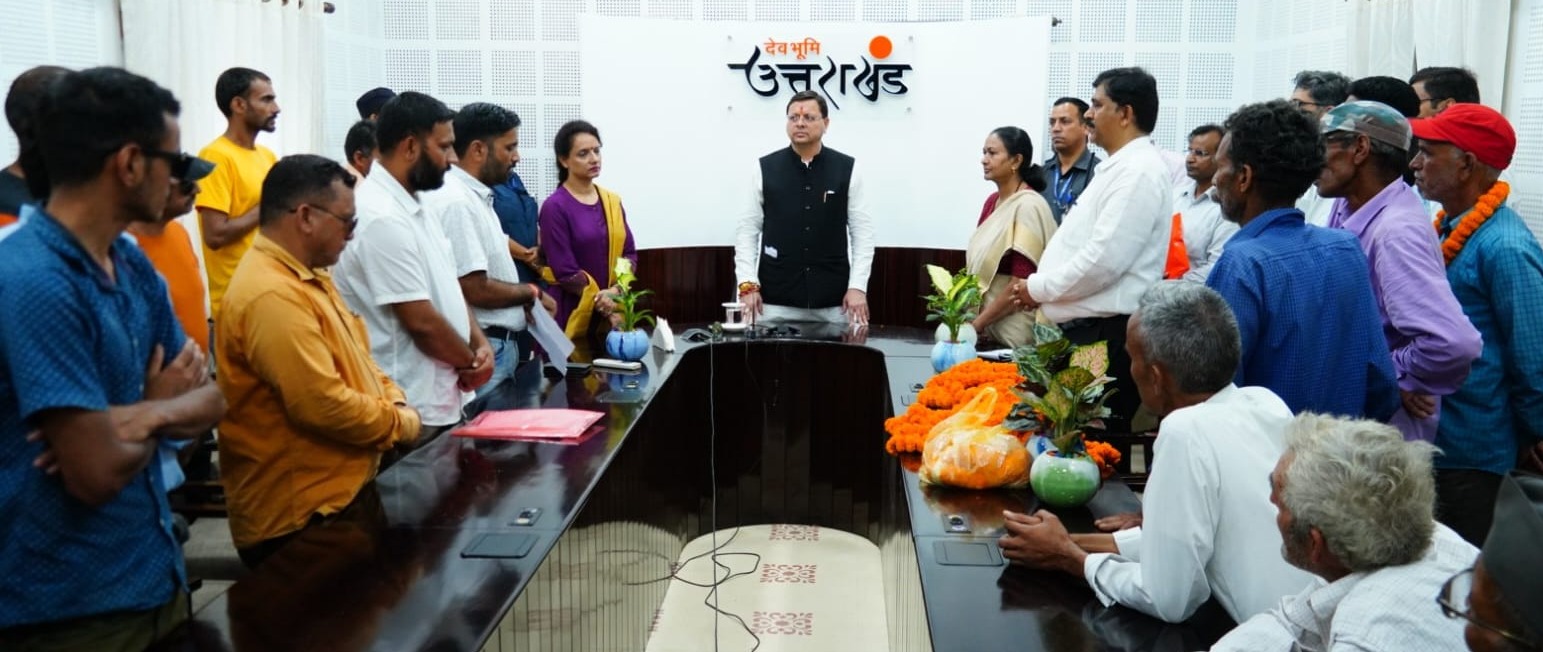मुआवजा प्राप्त करने वाले सभी किसानों ने समय पर मुआवजा प्रदान करने के लिए मुख्यमंत्री का आभार व्यक्त किया।