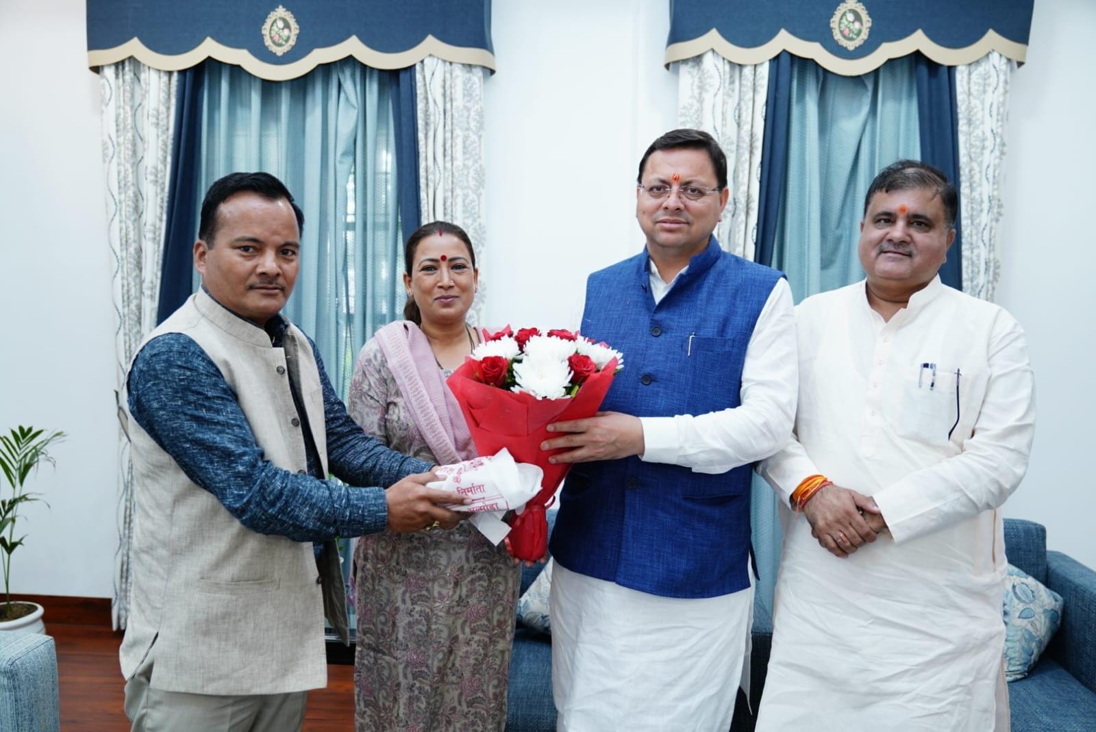 धामी का प्रयास माह दिसम्बर में होने वाले ग्लोबल इन्वेस्टर्स समिट में 2.50 लाख करोड के निवेश के लक्ष्यों को प्राप्त करने में भी मददगार होंगे