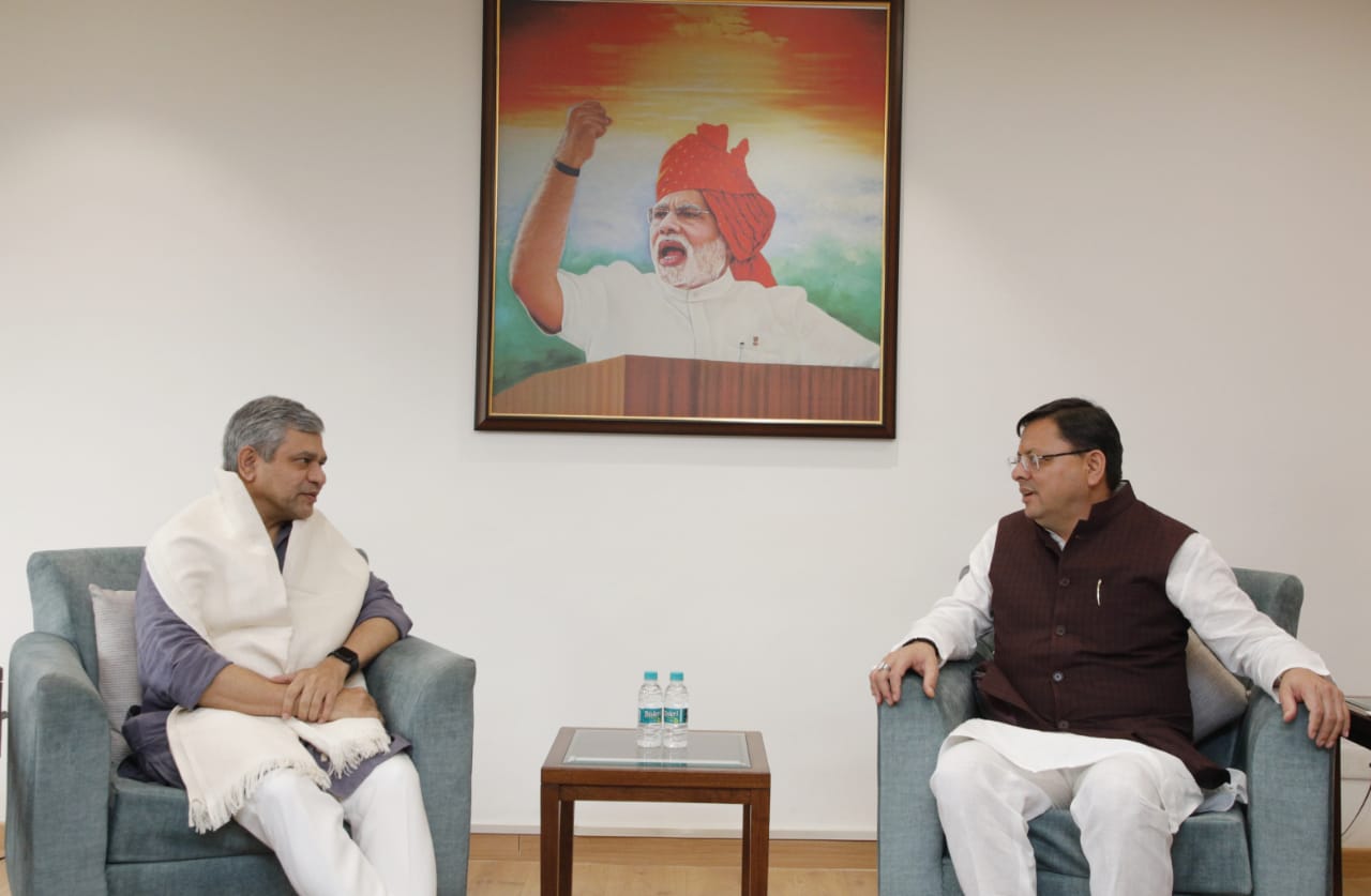 रेल मंत्री जी अहमदाबाद से काठगोदाम, हरिद्वार और देहरादून को जोड़ने हेतु सीधी रेल सेवा.शुरू कर दीजिए : धामी