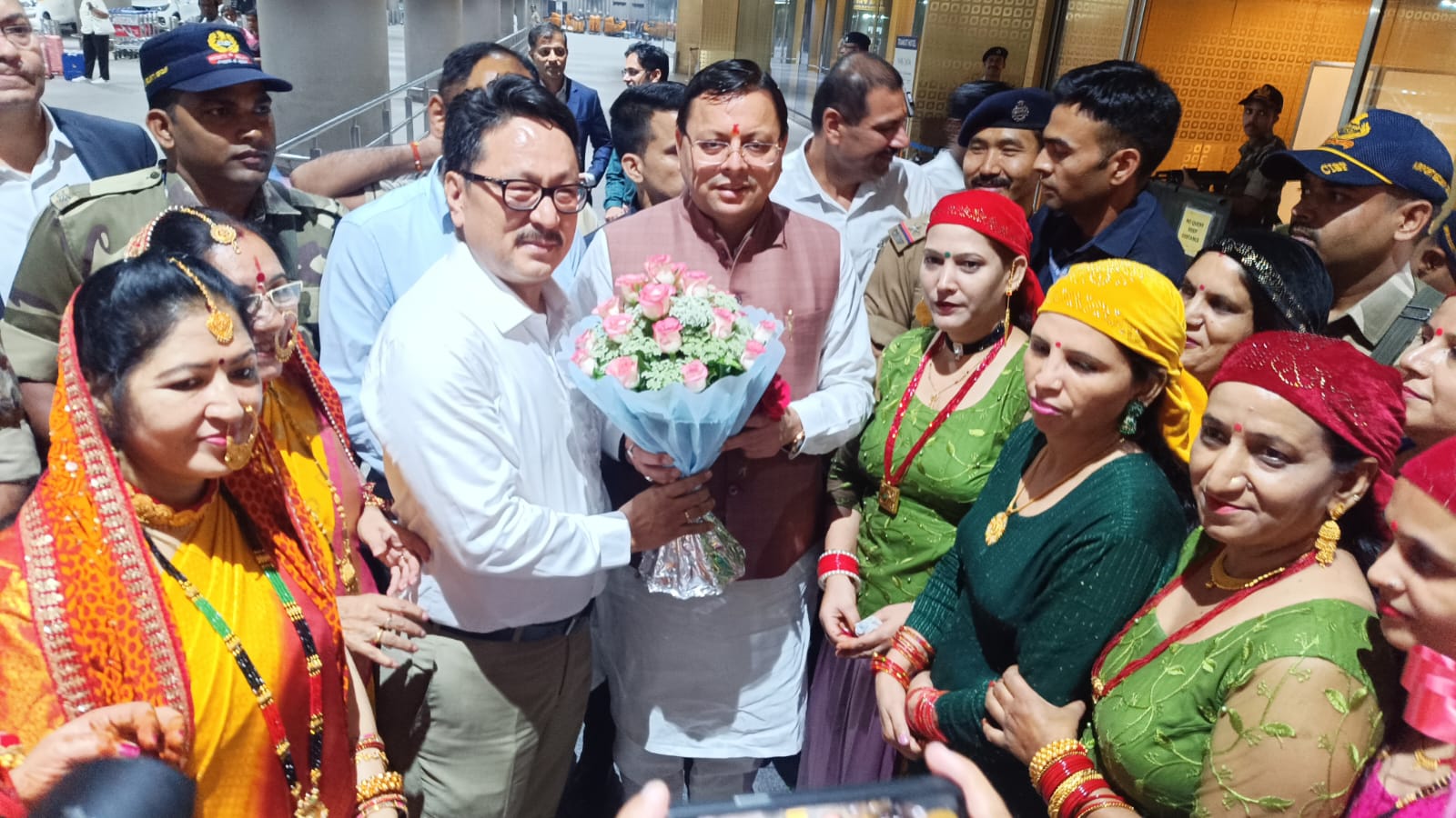 खबर नवी मुंबई से :मुख्यमंत्री धामी द्वारा लागू किए गए नकल विरोधी कानून की प्रवासियों द्वारा सराहना की गई
