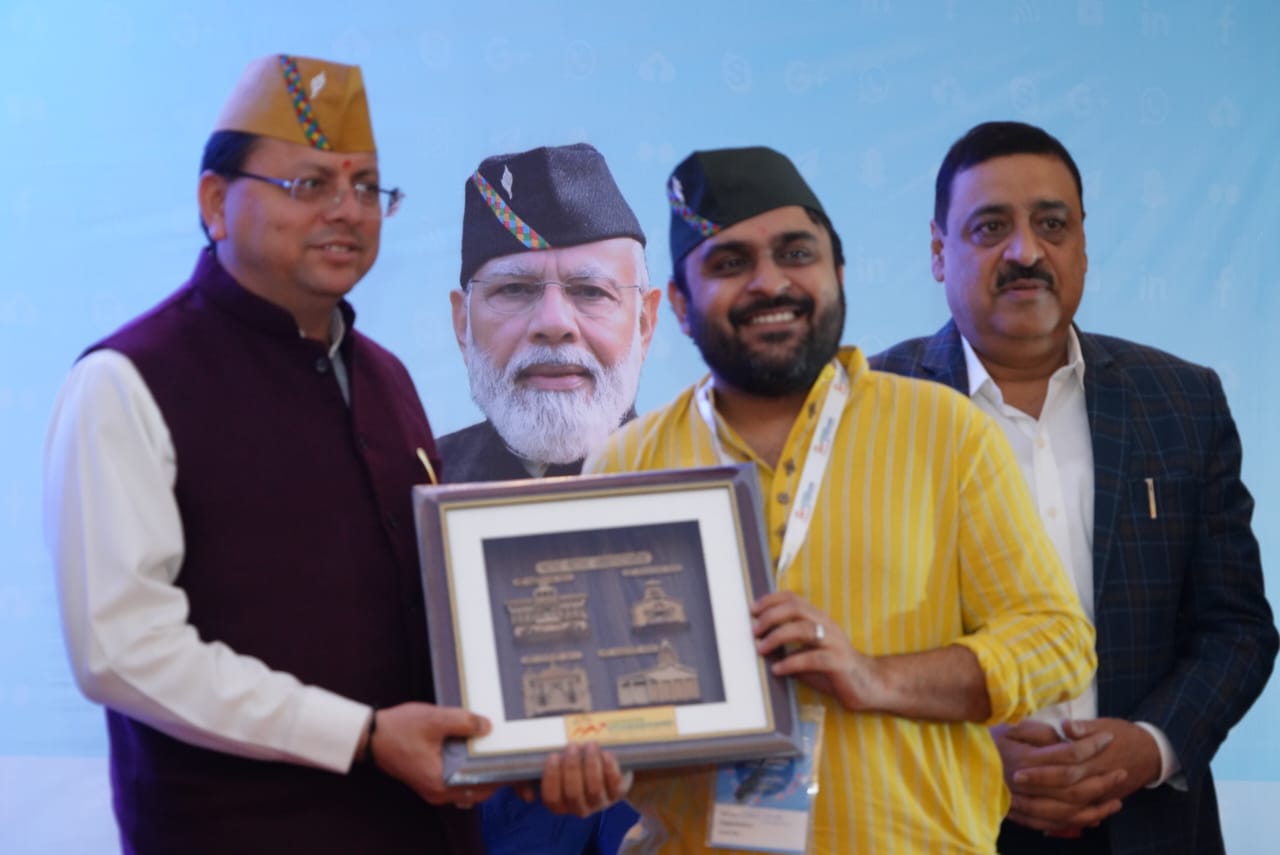 मुख्यमंत्री ने सभी इंफ्लुएंसर्स का किया आह्वान, अपने-अपने माध्यम से करें डेस्टिनेशन उत्तराखंड और ग्लोबल इन्वेस्टर्स समिट का प्रचार-प्रसार