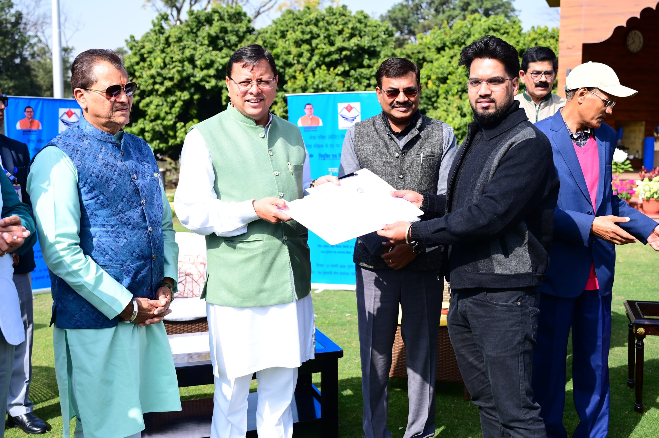 आप सभी उत्तराखण्ड को सर्वश्रेष्ठ राज्य बनाने के हमारे ‘विकल्प रहित संकल्प’ की सिद्धि में भी इसी प्रकार अपना सहयोग देते रहें:धामी