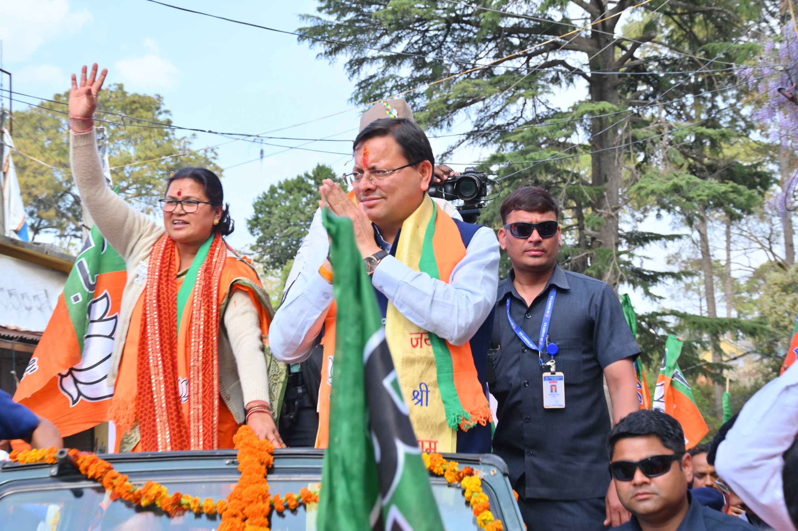 सीएम धामी ने कहा कि प्रधानमंत्री मोदी के नेतृत्व में प्रदेश सरकार द्वारा संचालित जनकल्याणकारी नीतियों एवं विकास कार्यों पर बड़ी संख्या में जनता का विश्वास रूपी मत हमें मिलने जा रहा है