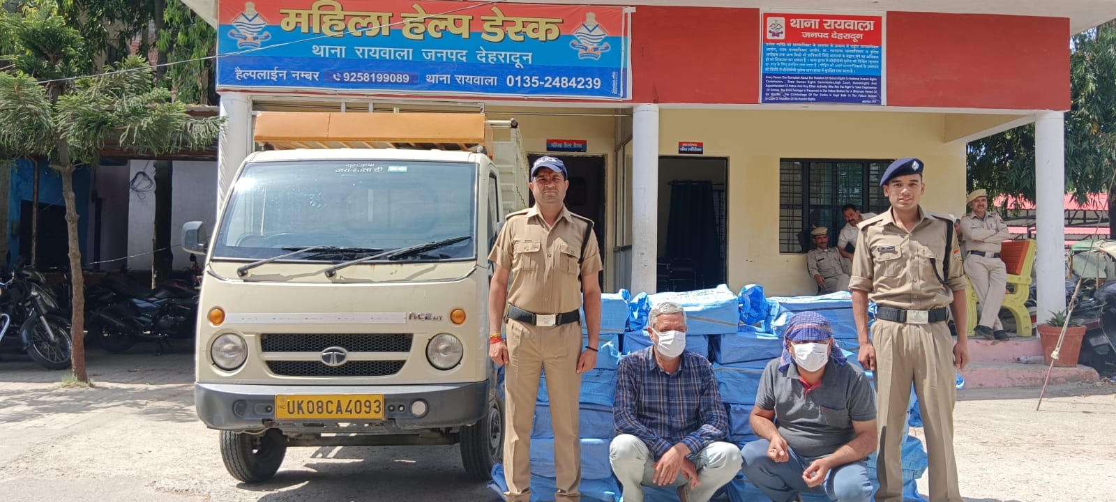 शराब तस्करी में लिप्त 02 अभियुक्तों को दून पुलिस ने किया गिरफ्तार