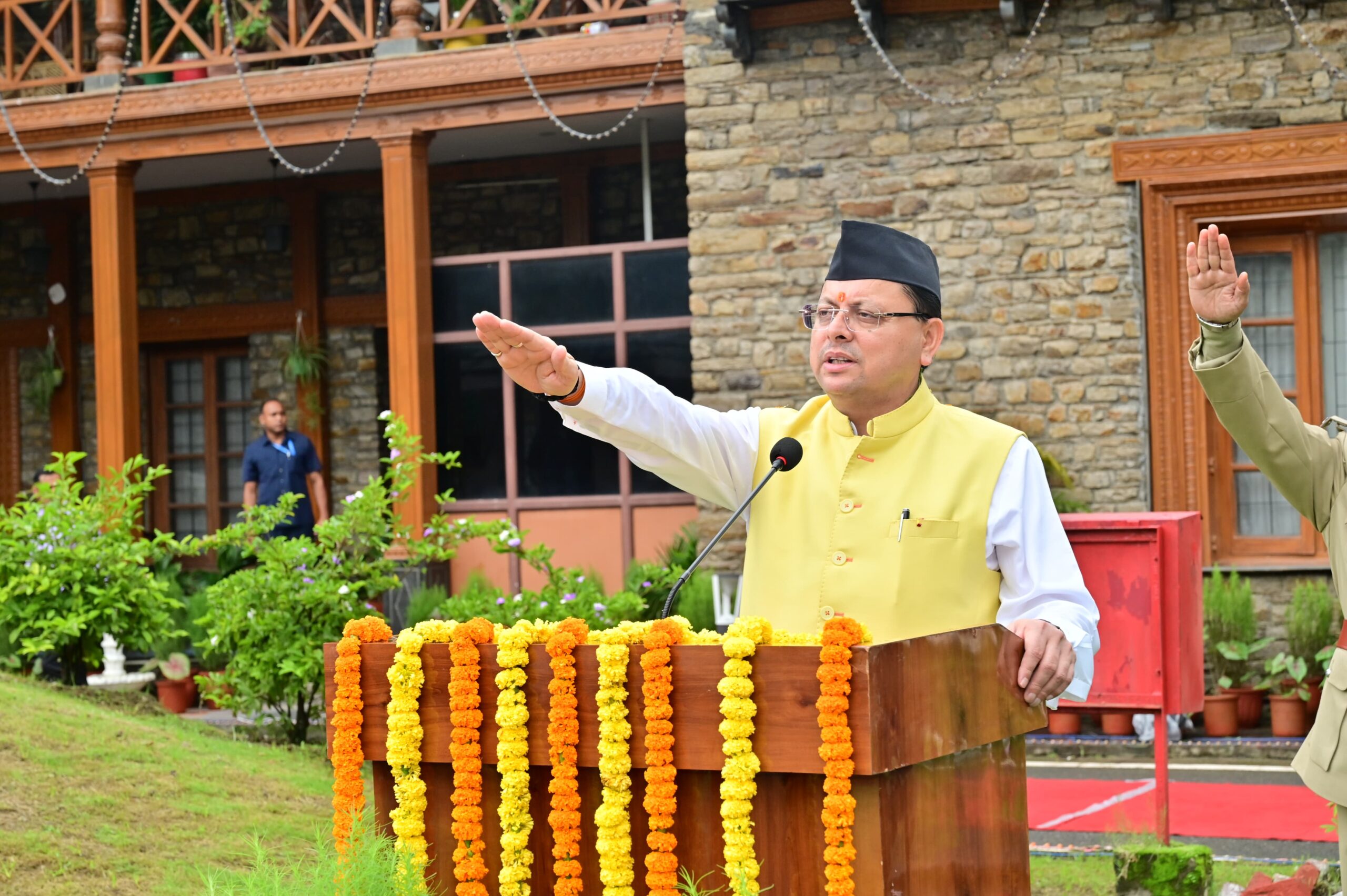 इस अवसर पर मुख्यमंत्री ने राष्ट्रीय एकता की शपथ भी दिलाई