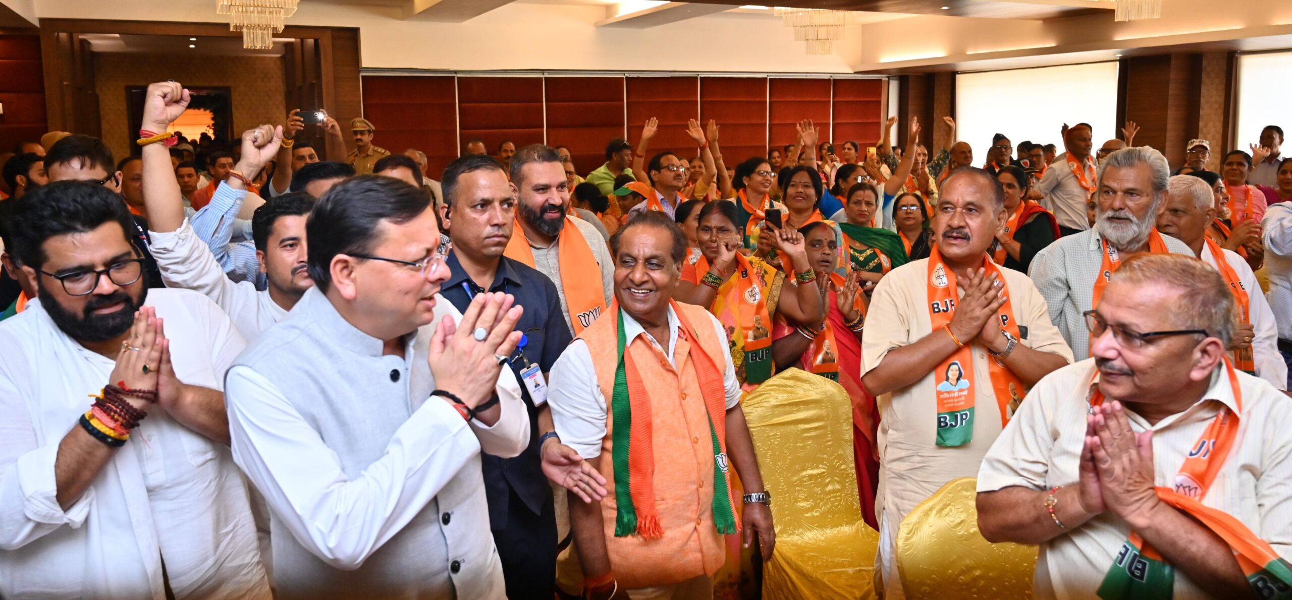 बीते कुछ समय में केंद्र सरकार ने हरियाणा के लिए रेल बजट 300 करोड़ से 3000 करोड़ किया गया है यह सब डबल इंजन सरकार का करिश्मा है:धामी   