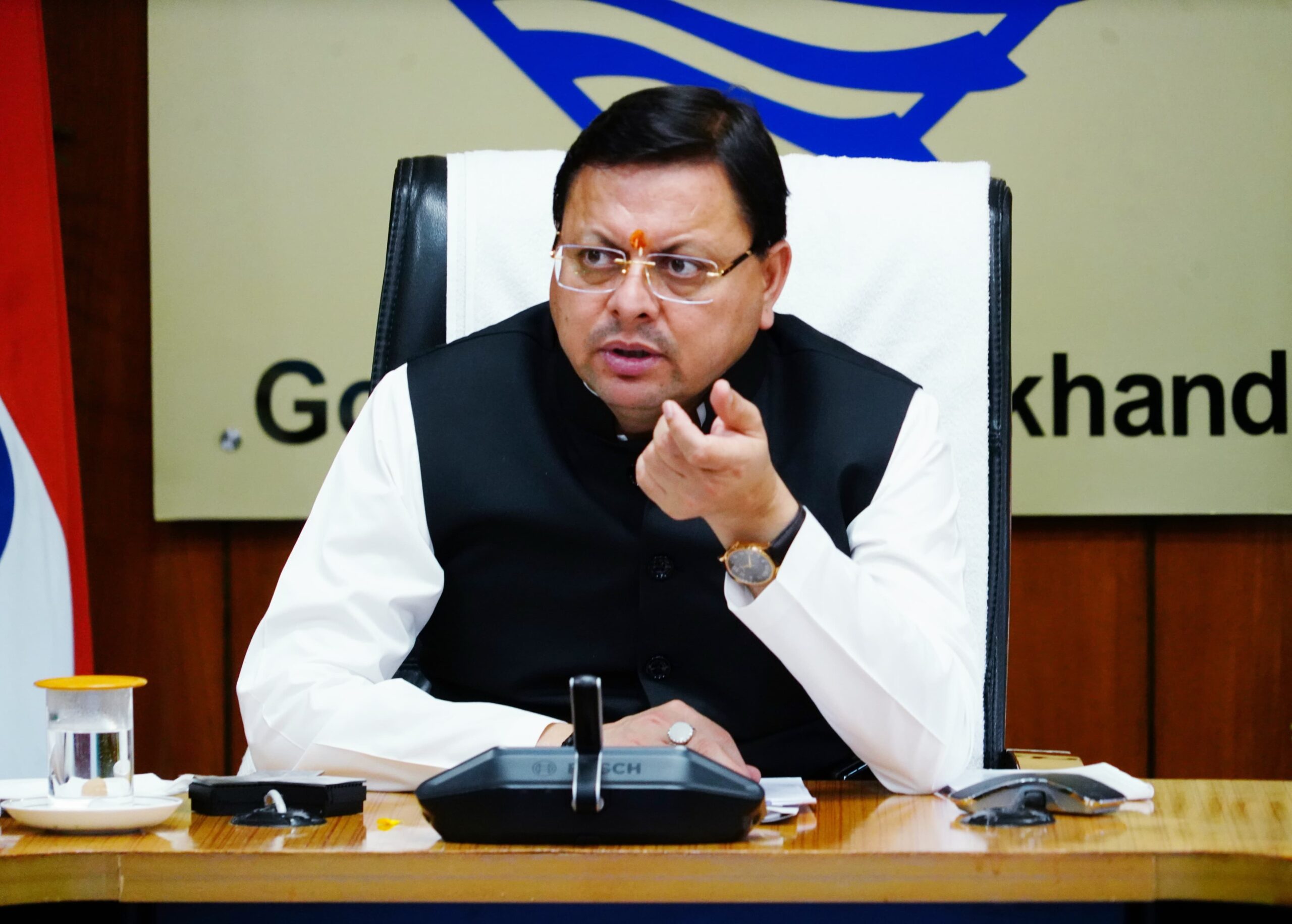 मुख्यमंत्री ने कहा कि न्यायालयों से संबंधित मामलों में कार्यवाही में तेजी लाने के लिए डिजिटल माध्यमों का अधिकतम उपयोग किया जाये:धामी