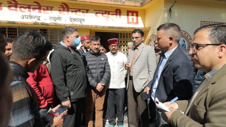 शौचालय जीर्णोद्धार निर्माण का एस्टीमेट तत्काल प्रस्तुत करने के निर्देश