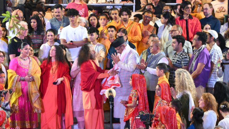 मंत्री जोशी ने कहा कि प्रधानमंत्री नरेंद्र मोदी के प्रयासों से आज योग को अंतर्राष्ट्रीय पहचान मिली है