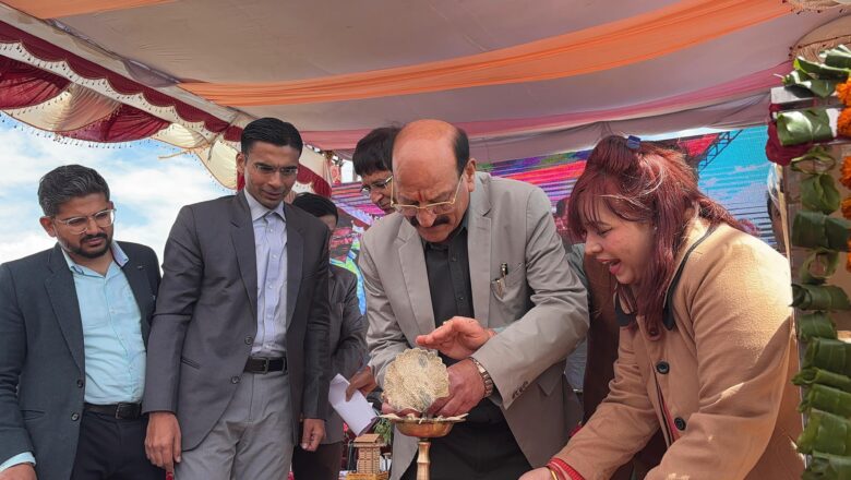 चिरमिरी टॉप चकराता में आयोजित नव गठित वन पंचायतों महाधिवेशन का मा0 वन मंत्री सुबोध उनियाल ने किया विधिवत शुभारंभ