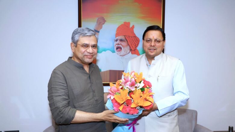 मुख्यमंत्री धामी को केंद्रीय रेल मंत्री अश्विनी वैष्णव ने सभी प्रस्तावों पर सकारात्मक कार्यवाही का आश्वासन दिया