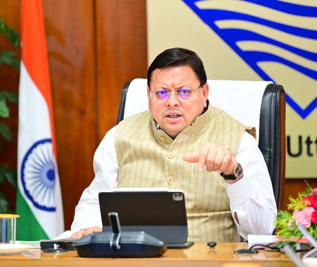 मुख्यमंत्री ने खाद्य एवं नागरिक आपूर्ति विभाग को राज्य में आवश्यक खाद्य सामग्री, राशन और पीने के पानी की आपूर्ति सुनिश्चित करने के निर्देश दिए हैं। 