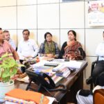 मंत्री गणेश जोशी ने कहा कि गढ़वाल सभा के प्रतिनिधियों की मांग के अनुरुप मुख्यमंत्री धामी द्वारा घोषणा की गयी है और वित्तीय सहयोग के तौर पर एमडीडीए द्वारा भवन निर्माण करवाया जाऐगा   