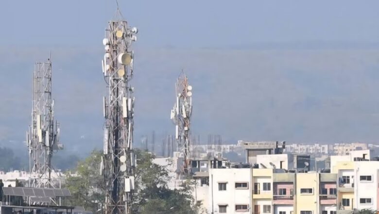 मुख्यमंत्री की सख्त नीति पर अमल,  डीएम का संदेश—नियमों से खिलवाड़ पर नहीं मिलेगी  कोई छूट,  जनहित में सील की कार्रवाई