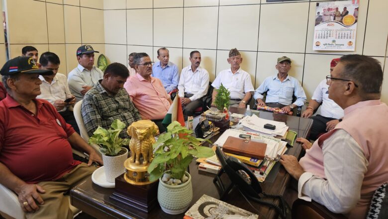 उत्तराखंड में हरेला पर्व बनेगा पर्यावरण चेतना का महापर्व पूर्व सैनिकों के माध्यम से सरकार ने इस बार हरेला पर्व को जन आंदोलन की शक्ल देने की योजना बनाई है, जिसमें लाखों पौधे लगेंगे।