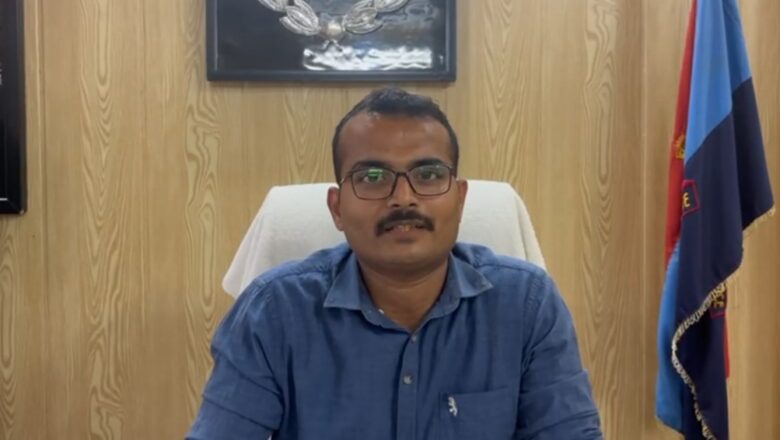 पुलिस अधीक्षक रुद्रप्रयाग, अक्षय प्रल्हाद कोंडे ने बताया कि भारी बारिश और कोहरे के कारण सम्पूर्ण मार्ग पर यात्रा करना खतरनाक है      