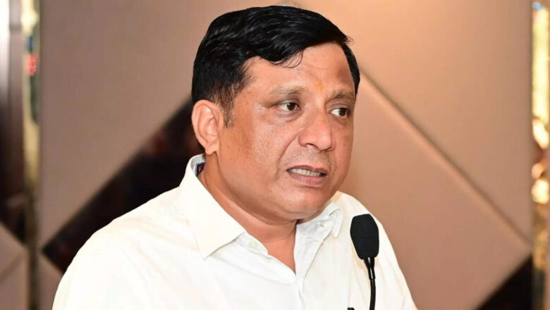 नियम तोड़ने वालों के खिलाफ सख्त कार्रवाई आगे भी लगातार जारी रहेगी : बंशीधर तिवारी   