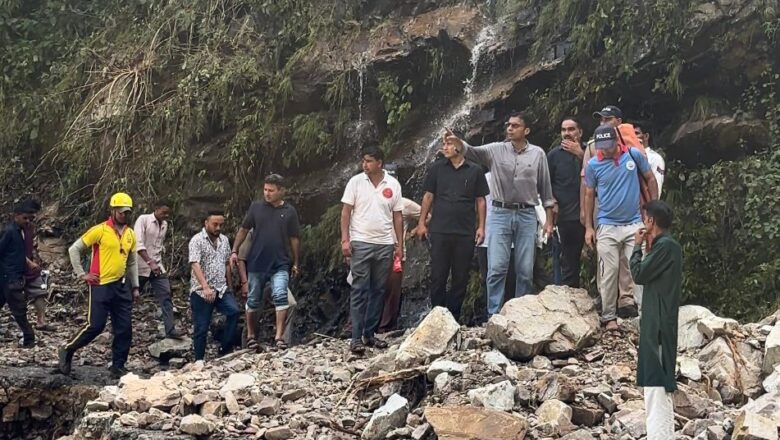 लोनिवि को DM का निर्देश – भवनों की क्षति की टेक्निकल रिपोर्ट आज ही प्रस्तुत करें