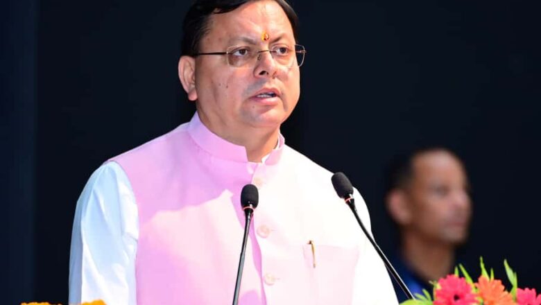 मुख्यमंत्री ने कहा कि वृद्धावस्था पेंशन बढ़ाने के साथ ही पति-पत्नी दोनों को पेंशन देने तथा सभी पेंशन योजनाओं में त्रैमासिक के स्थान पर मासिक भुगतान की शुरुआत की गई है      