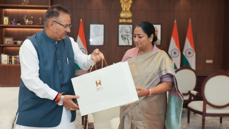 मंत्री गणेश जोशी ने नई दिल्ली में मुख्यमंत्री रेखा गुप्ता से शिष्टाचार भेंट की