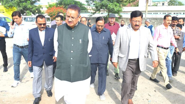 मंत्री जोशी ने निर्देश दिए कि अधिक से अधिक पूर्व सैनिकों की भागीदारी सुनिश्चित करने के लिए व्यक्तिगत स्तर पर संपर्क किया जाए   